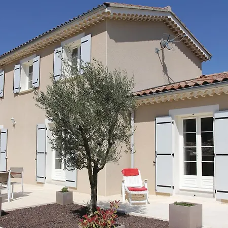 5 Bedroom Lovely In Thome Saint-Thome